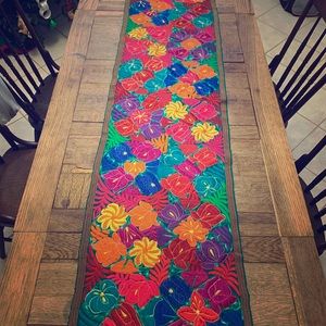 Table runner